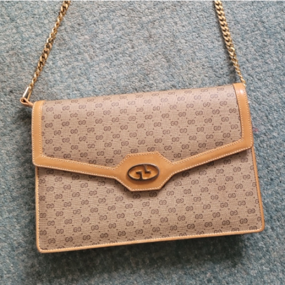 Gucci vintage shoulder bag